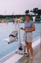 12407 pr04007b%20wymo%20pool%20and%20spa%20access%20chair%20hoist