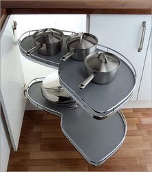 17836 pr17549a%20hettich%20lemans%20pull out%20corner%20storage%20system