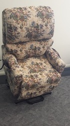 20850 pr16081a%20ibis%20furniture%20petite%20electric%20recliner%20lift%20chair