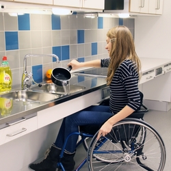 27465 student in wheelchair 3