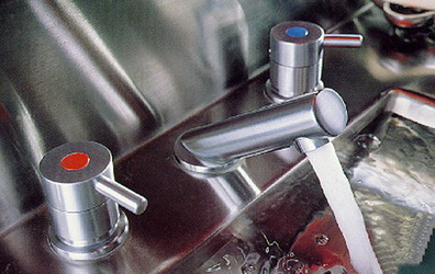 6946 pr08367 quarter%20turn%20taps1