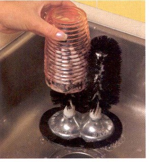 Deluxe Suction Bottle Brush.