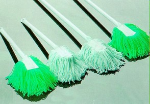10424 pr01874%20hand%20dust%20mops.