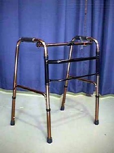 11027 pr06178%20 %20woodgate%20reciprocating%20folding%20walker