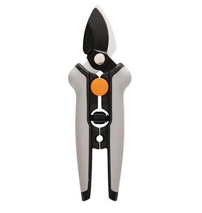 Fiskars Floral Bypass Pruner