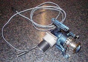 14718 pr14218%20motorised%20fishing%20reel
