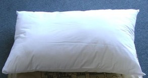 14923 pr00214%20tetra%20pillow