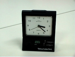 3006 pr08287 talking%20analogue%20alarm%20clock