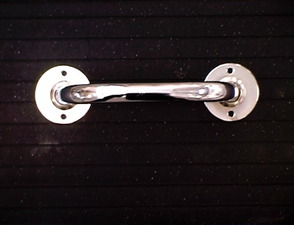 D.E.S. Grab Rails 