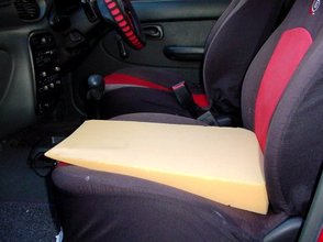 8723 pr16015 joyce%20car%20foam%20wedge%20cushion