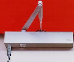 8936 pr14963%20dorma%20hydraulic%20door